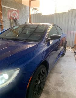 Chrysler 200